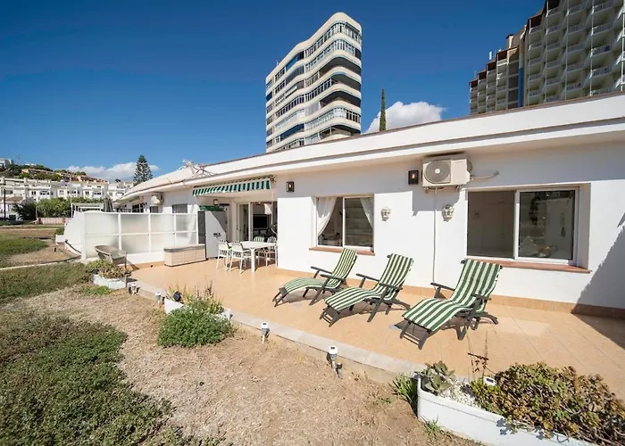 Apartment Sun-drenched, Sea-view With Giant Patio! Fuengirola