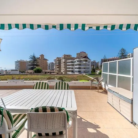 Sun-drenched, Sea-view With Giant Patio! Apartament