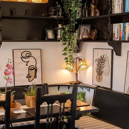 Sun-drenched, Sea-view With Giant Patio! Appartement Fuengirola