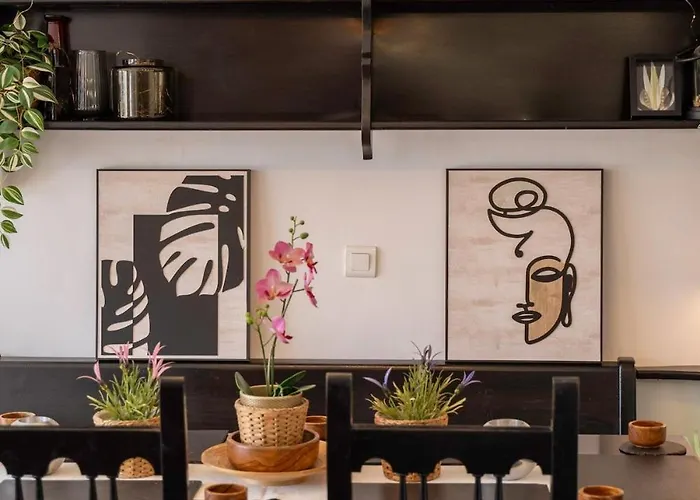 Sun-drenched, Sea-view With Giant Patio! Fuengirola