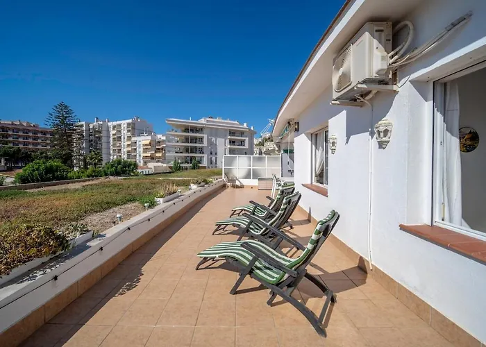 Apartament Sun-drenched, Sea-view With Giant Patio!