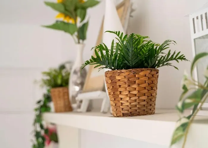 Appartamento Sun-drenched, Sea-view With Giant Patio! *