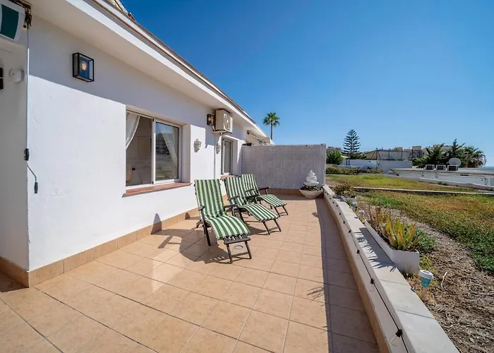 Sun-drenched, Sea-view With Giant Patio! Apartament *