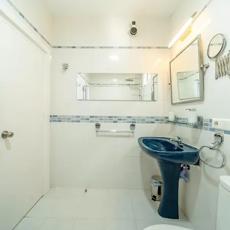 Sun-drenched, Sea-view With Giant Patio! *