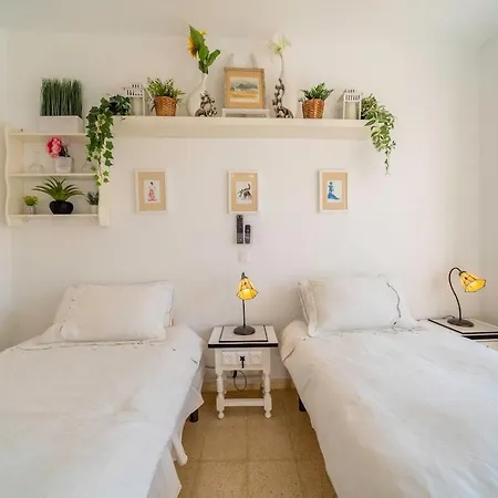 Sun-drenched, Sea-view With Giant Patio! * Fuengirola