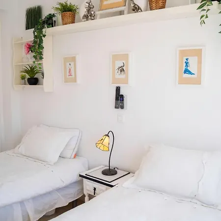 Sun-drenched, Sea-view With Giant Patio! Fuengirola