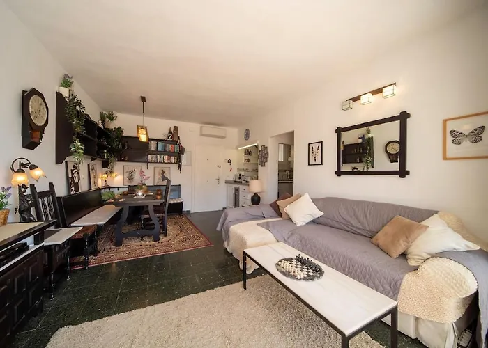 Sun-drenched, Sea-view With Giant Patio! *